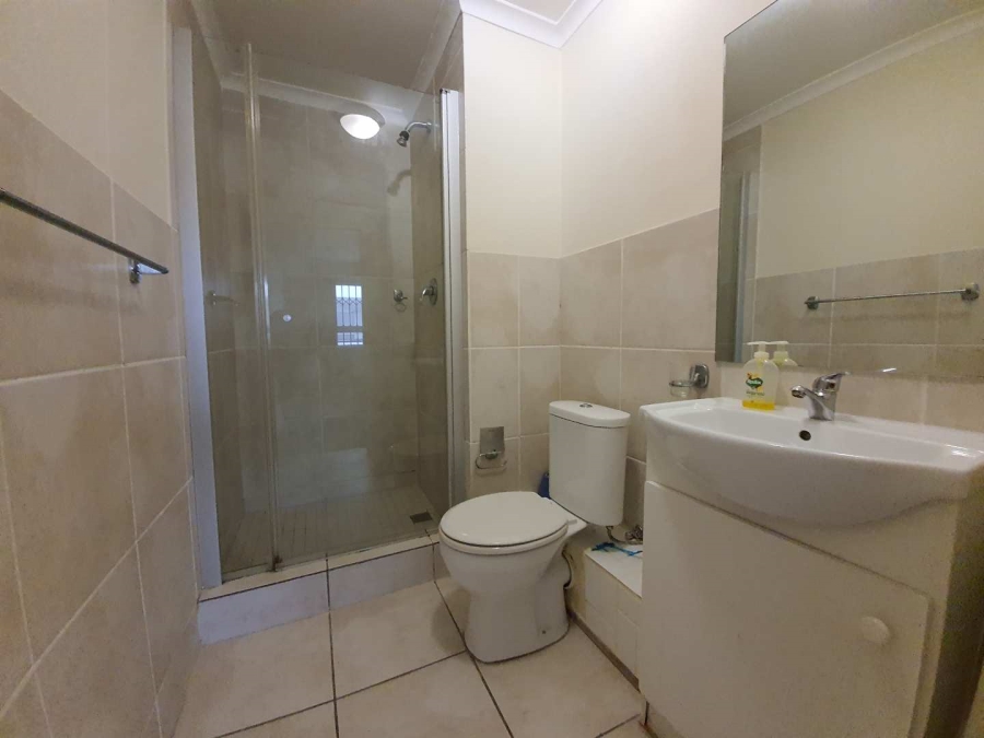 To Let 1 Bedroom Property for Rent in Salt River Western Cape